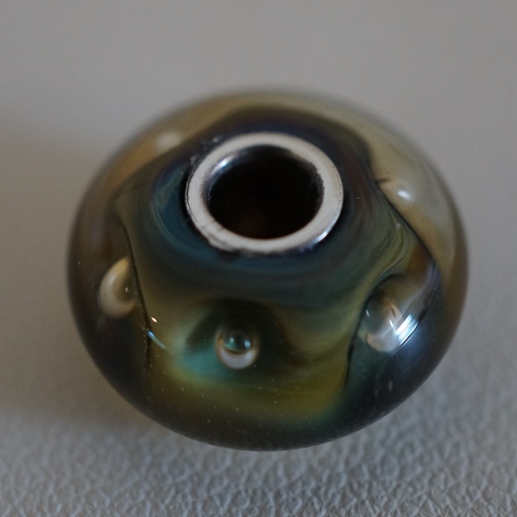 Trollbeads Organic Bubbles Bead - Picture 2 of 8